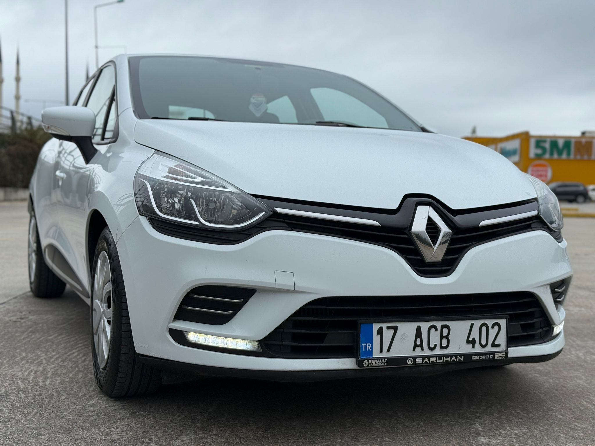 RENAULT  CLİO 0.9 TURBO 